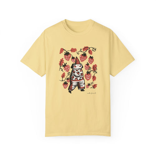 Cute Frog Gnome and Strawberry Graphic T-Shirt - Funny Goblincore Summer Tshirt